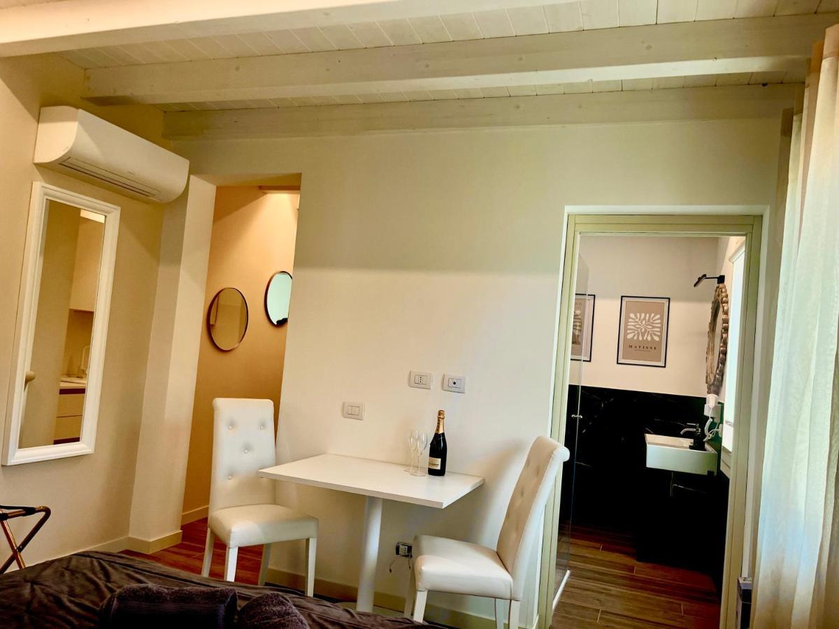 Star Soave Rooms - Locazione Turistica Luaran gambar